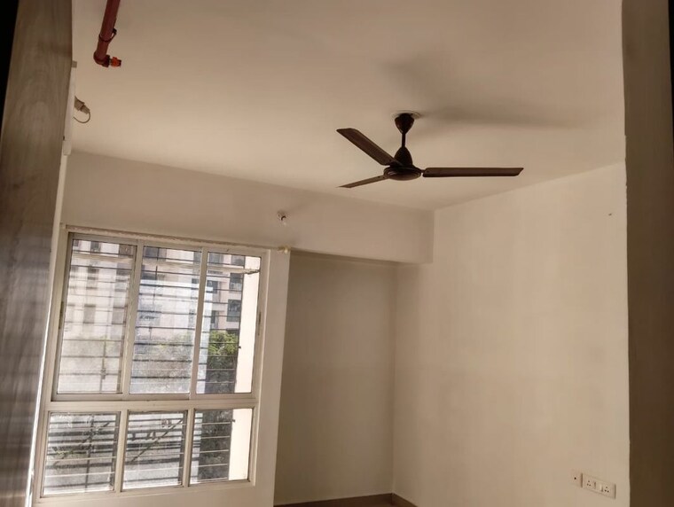 Room, db-parkwoods 2 Bedroom 920 Sq.Ft. Apartment In Kasarvadavali Thane 9695964