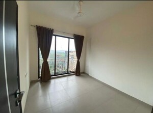 Room in 2 BHK Apartment at DB Parkwoods, Kasarvadavali – for Rent