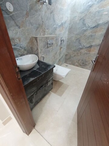 Balcony in 3 BHK Independent House at Sector 10a – for Rent