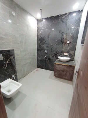 Bathroom in 3 BHK Independent House at Sector 10a – for Rent