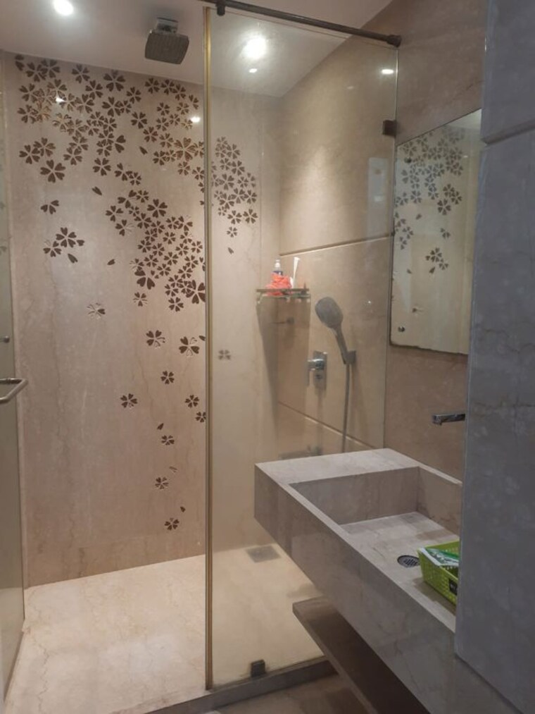 Bathroom, oberoi-springs 3 Bedroom 1350 Sq.Ft. Apartment In Andheri West Mumbai 9696416
