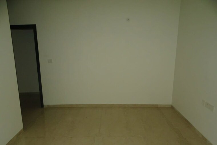Room, oberoi-realty-esquire 4 Bedroom 2000 Sq.Ft. Apartment In Goregaon East Mumbai 9696601