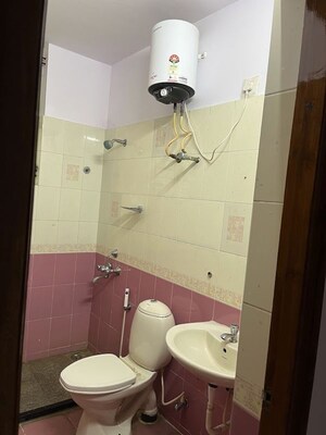 Bathroom in 3 BHK Villa at Celebritys Golden Treasure, Electronic City Phase I – for Sale
