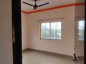 Room in 6 BHK Independent House at Sonari – for Sale