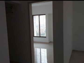 Room in 2 BHK Apartment at Stellar Enclave, Aundh – for Rent