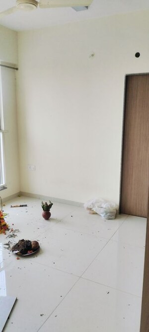 Master Bedroom in 1 BHK Apartment at Godrej Nest Kandivali, Kandivali East – for Rent