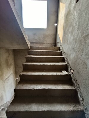 Staircase in 2 BHK Apartment at Kolkatta Gpo – for Sale