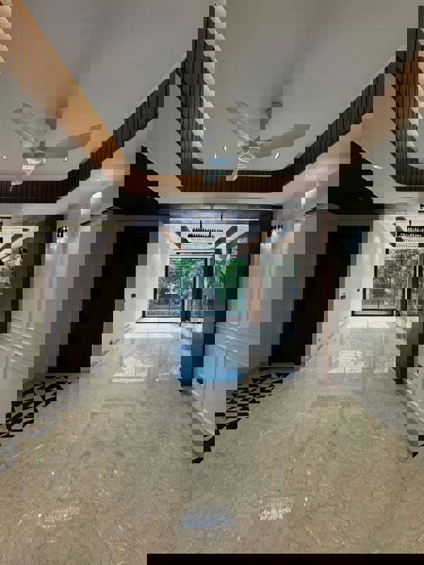 3.5 BHK + Servant Room 3090 Sq.Ft. Apartment in Ambience Creacions