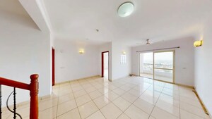 Room in 3 BHK Apartment at Regency Magnum, Kalyan Nagar – for Sale