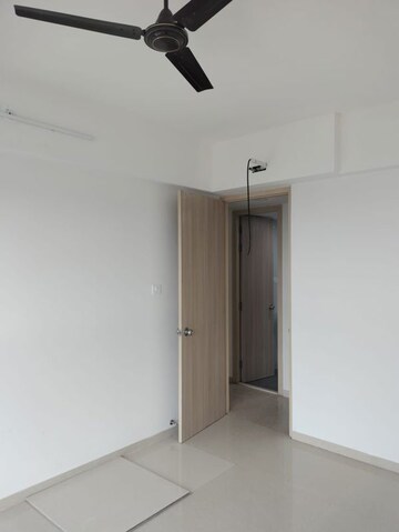 Room in 2 BHK Apartment at Rajesh Raj Infinia, Malad West – for Rent