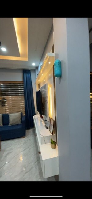 Building Lobby in 5 BHK Villa at Wave City, Wave City – for Sale