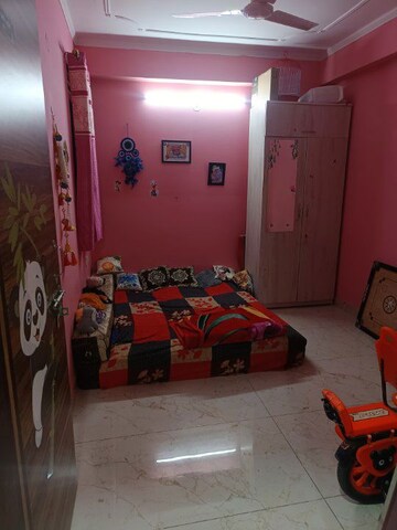 Bedroom in 3 BHK Apartment at Mansarovar – for Rent