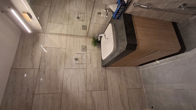 Bathroom, rustomjee-crown 4 Bedroom 2500 Sq.Ft. Apartment In Prabhadevi Mumbai 9697098