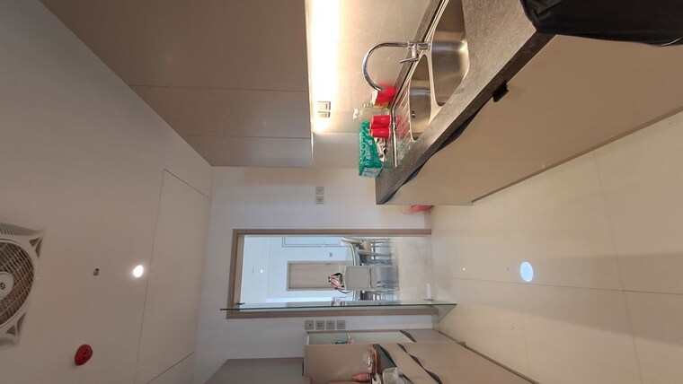 Kitchen, rustomjee-crown 4 Bedroom 2500 Sq.Ft. Apartment In Prabhadevi Mumbai 9697098