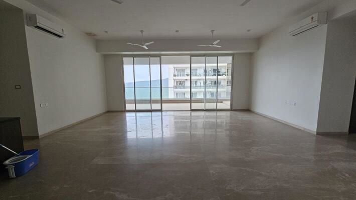 3 BHK Apartment For Rent in JP Decks