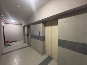 Room in 2 BHK Apartment at PS The 102, Joka – for Sale