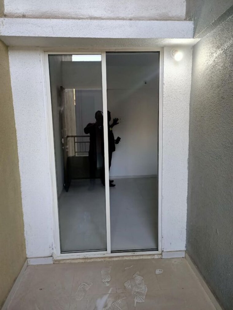 Room, dwarika-nagari 1 Bedroom 580 Sq.Ft. Apartment In Kasarwadi Pune 9697490