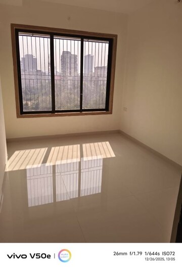 Room in 2 BHK Apartment at Sarvodaya Onyx, Kalyan West – for Sale