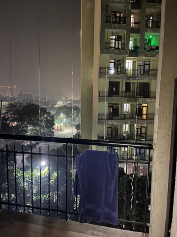  2 BHK Apartment at Trident Embassy Reso, Sector 1 Greater Noida – for Rent