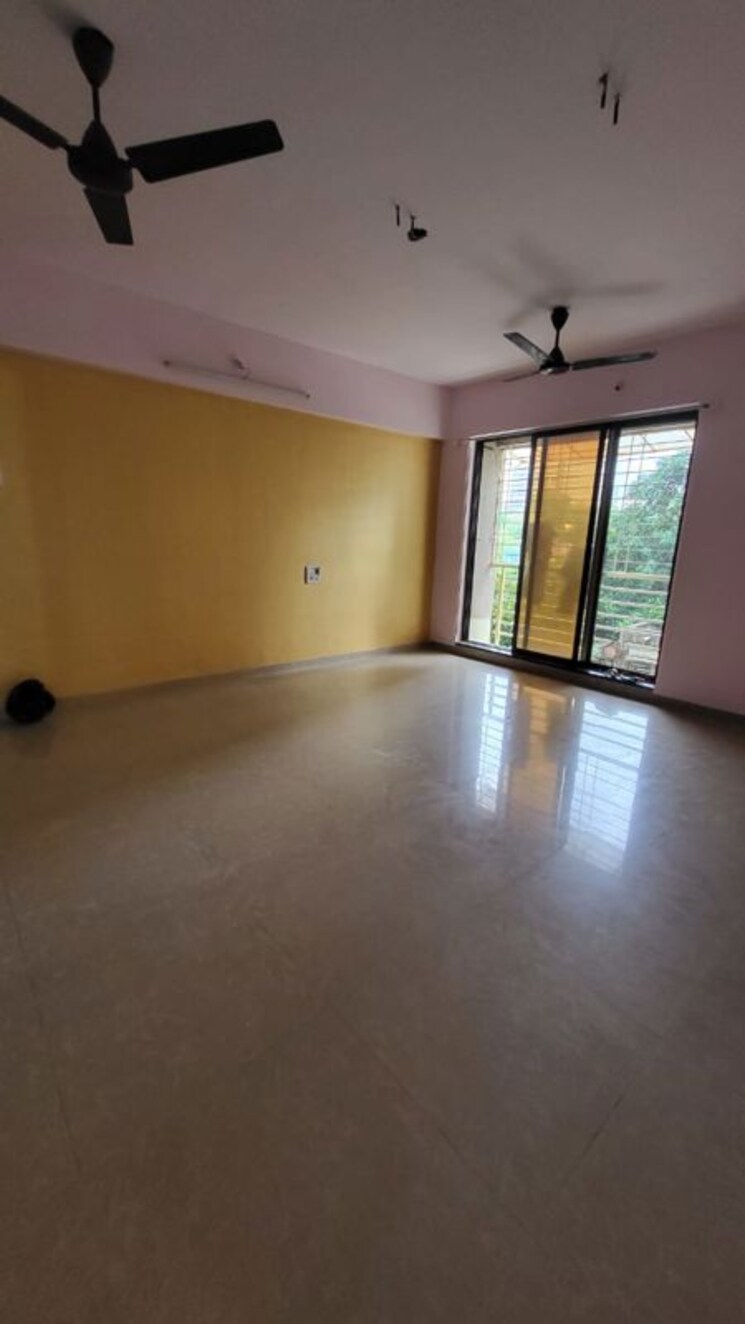 Living Room, squarefeet-imperial-square 1 Bedroom 400 Sq.Ft. Apartment In Ghodbunder Road Thane 9697948