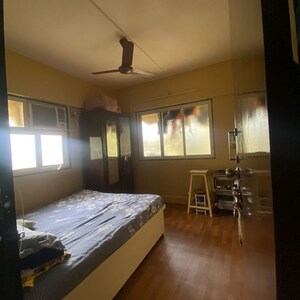 Bedroom in 1 BHK Apartment at Andheri West – for Sale