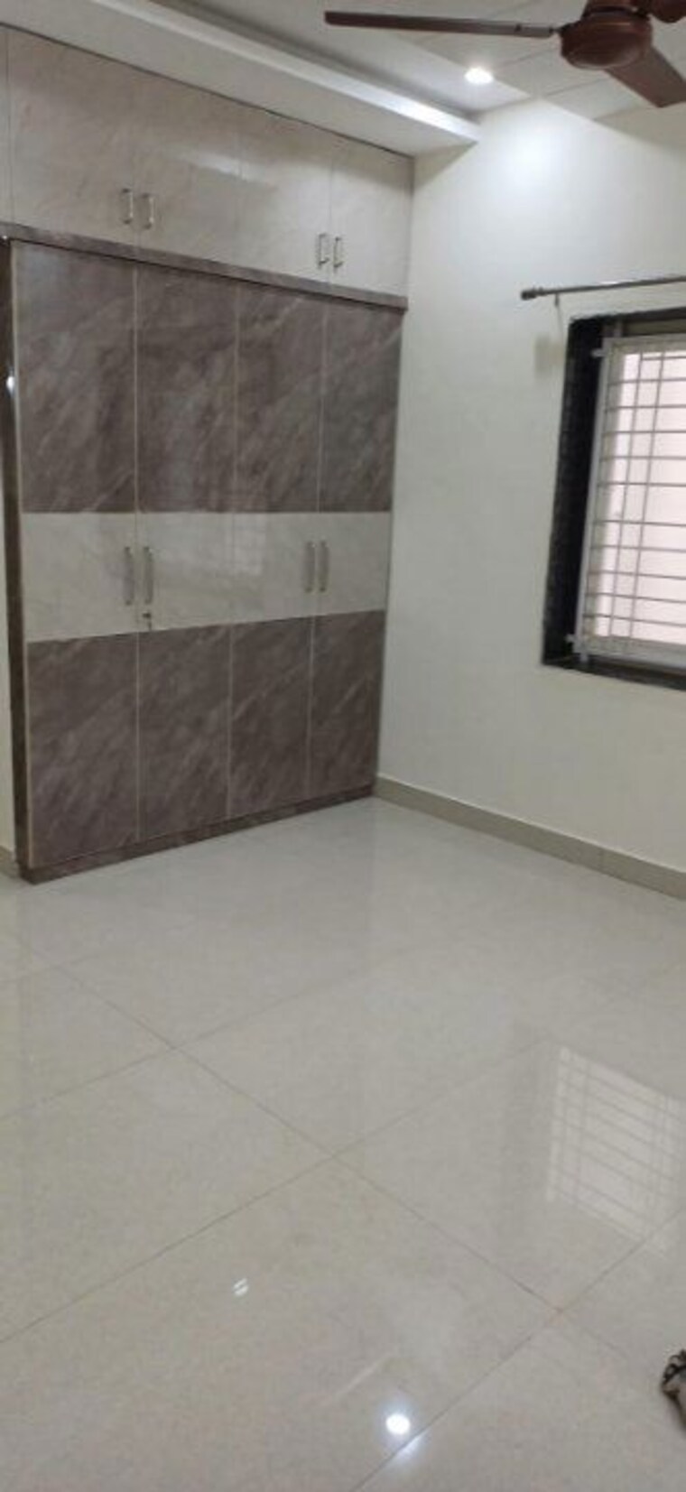 Room, yapral 3 Bedroom 1500 Sq.Ft. Apartment In Yapral Hyderabad 9642440