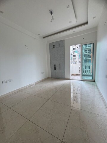 Room in 2 BHK Apartment at Godrej Palm Retreat, Sector 150 – for Sale