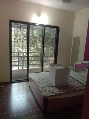 Room in 2 BHK Apartment at Yash Platinum, Kharghar – for Sale