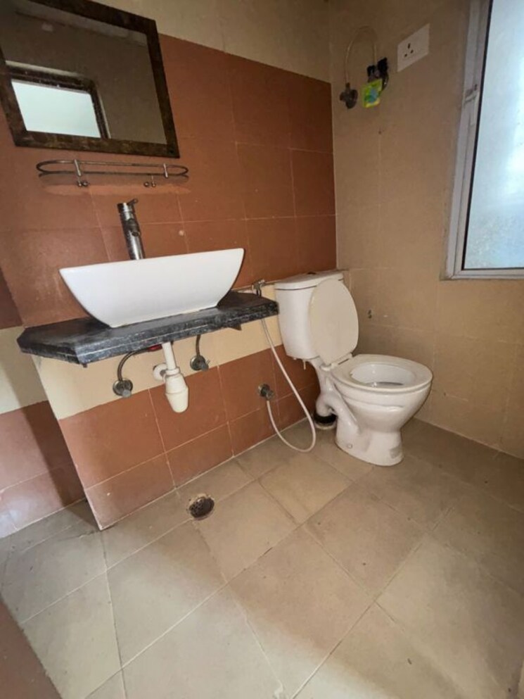Attached Bathroom, godrej-palm-retreat 3 Bedroom 1947 Sq.Ft. Apartment In Sector 150 Noida 9698275