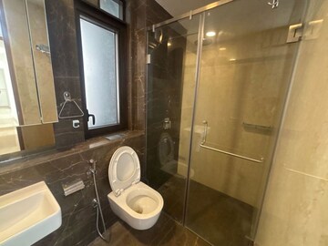 Bathroom in 4 BHK Apartment at Lodha The Park, Worli – for Rent