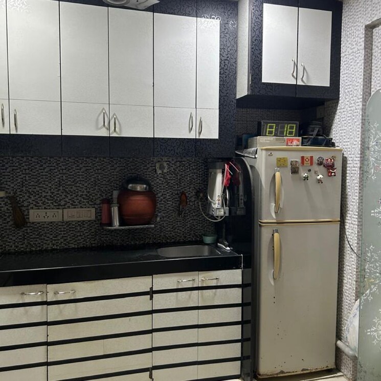 Kitchen, santacruz west 3 Bedroom 680 Sq.Ft. Apartment In Santacruz West Mumbai 9347244