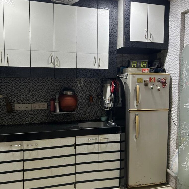 Kitchen, santacruz west 3 Bedroom 680 Sq.Ft. Apartment In Santacruz West Mumbai 9347244
