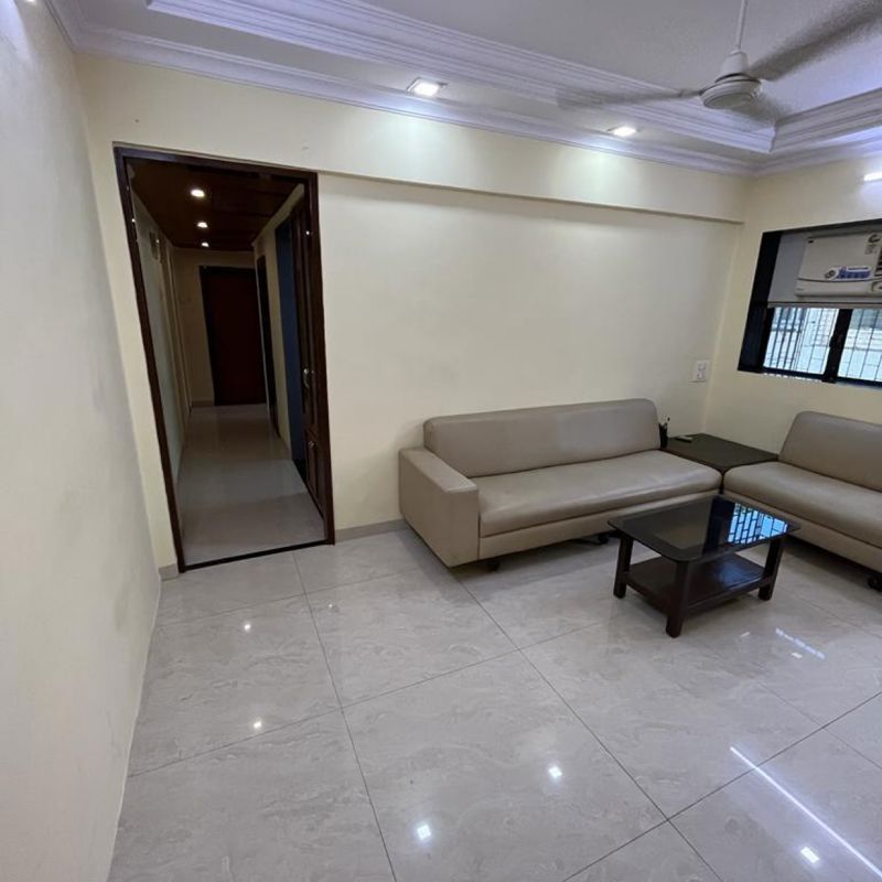 2 BHK Apartment For Sale in Santacruz West