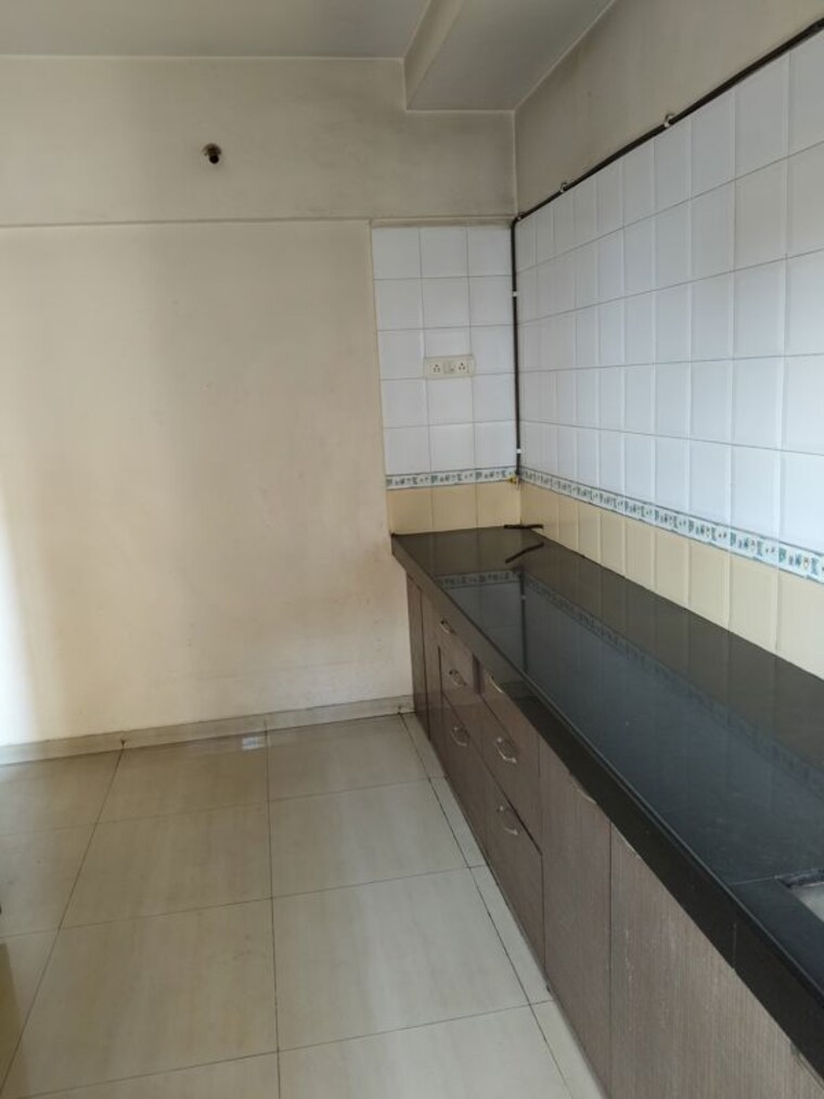 Kitchen, kesar-gardens 3 Bedroom 1375 Sq.Ft. Apartment In Kharghar Navi Mumbai 9698597