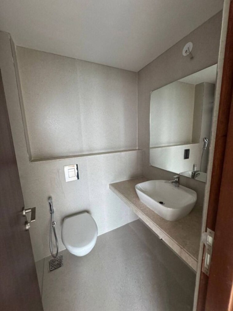 Bathroom, narang-rozanne-by-courtyard 2 Bedroom 1020 Sq.Ft. Apartment In Pokhran Road No Two Thane 9698684