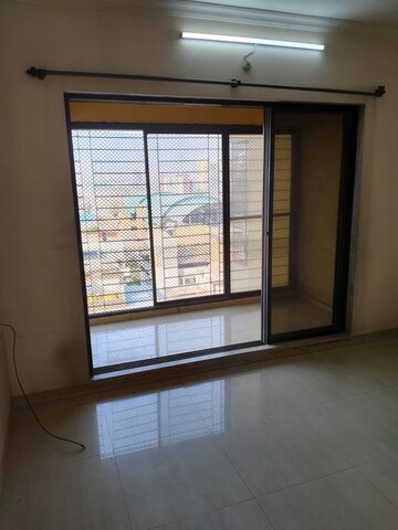 Room in 3 BHK Apartment at Kesar Gardens, Kharghar – for Rent