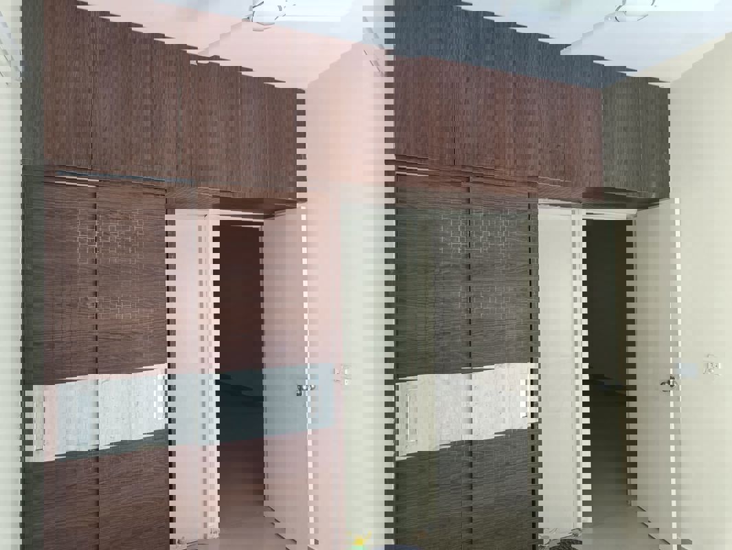 2 BHK + Servant Room 650 Sq.Ft. Apartment in MRG The Balcony