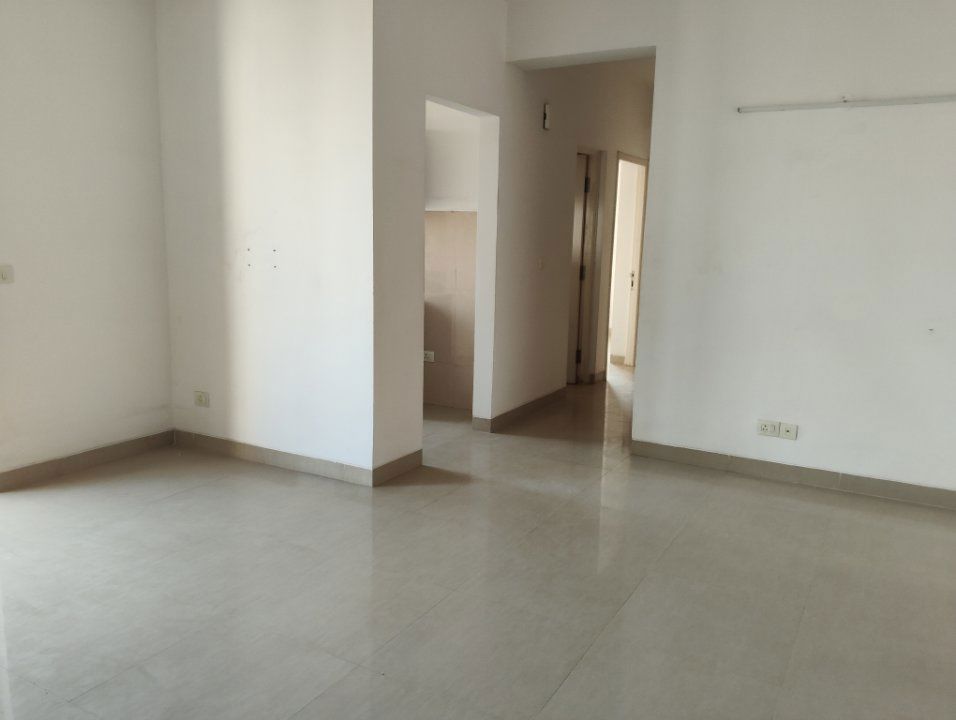 2 BHK + Study Room Apartment For Rent in Emaar Emerald Estate