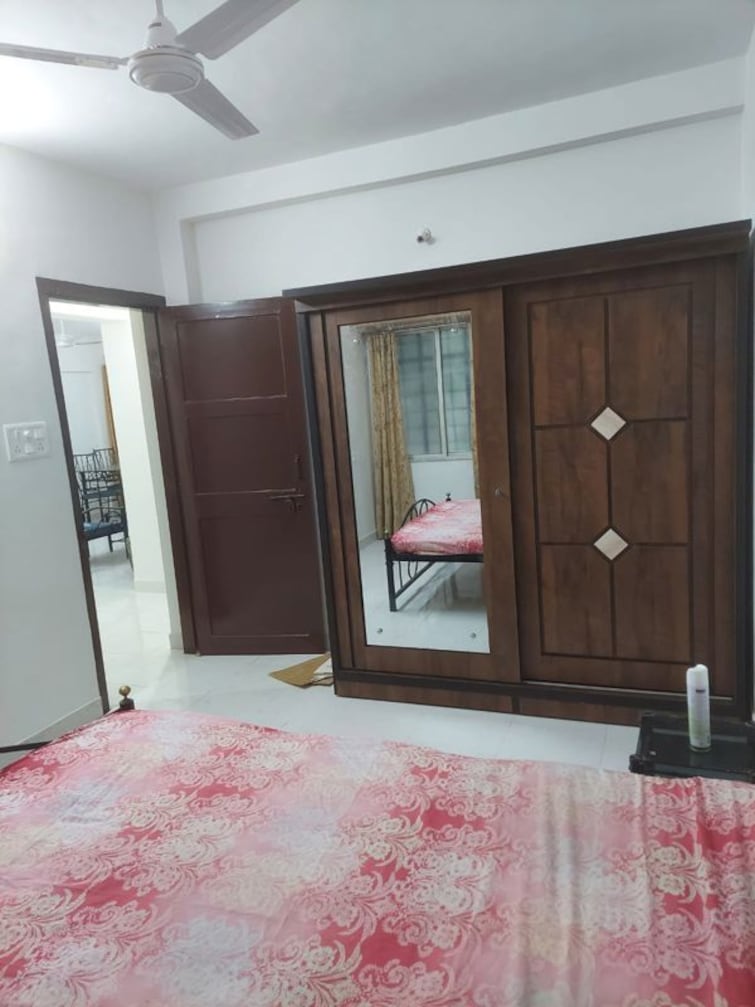 Room, viman nagar 2 Bedroom 750 Sq.Ft. Apartment In Viman Nagar Pune 9699191