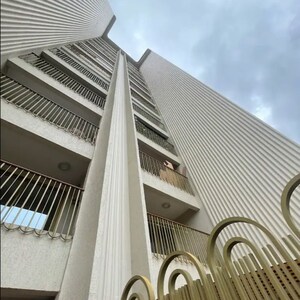 3 BHK Apartment – Exterior View View at Chembur - for Sale