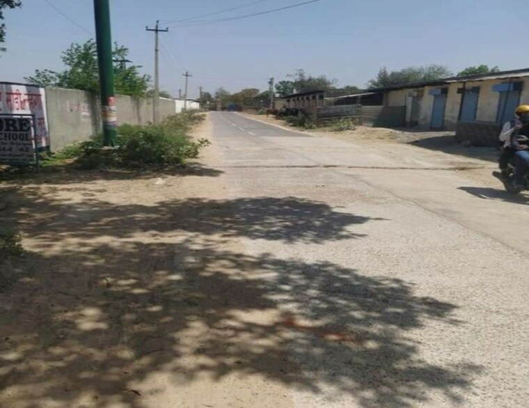 undefined, sector 45  250 Sq.Yd. Plot In Sector 45 Gurgaon 9699351