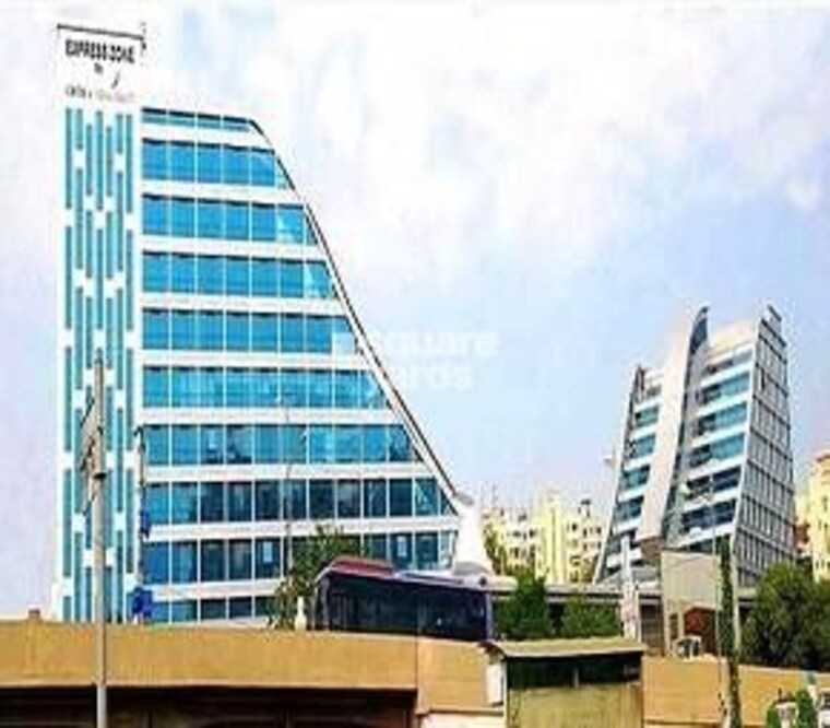 Exterior View, express-zone Commercial Office Space 100 Sq.Ft. In Malad East Mumbai 9699438