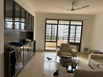 Team Area in 3 BHK Apartment at Vipul Belmonte, Sector 53 – for Rent