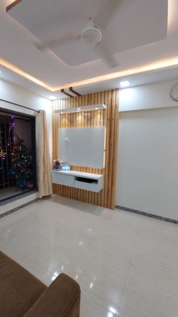 Room, summit-apartment 1 Bedroom 500 Sq.Ft. Apartment In Goregaon East Mumbai 9699445
