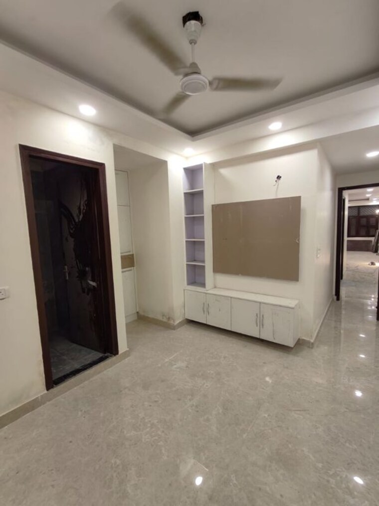 Room, paryavaran complex 2 Bedroom 905 Sq.Ft. Builder Floor In Paryavaran Complex Delhi 9700173