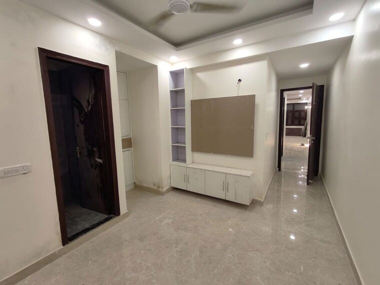 Room, paryavaran complex 2 Bedroom 930 Sq.Ft. Builder Floor In Paryavaran Complex Delhi 9700184