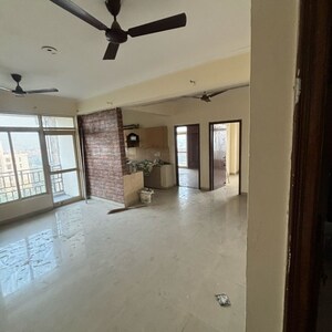 Room in 3.5 BHK Apartment at Gardenia Grace, Sector 61 – for Sale