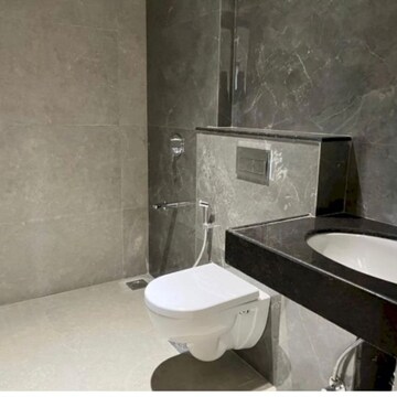 Bathroom in 6 BHK Apartment at Andheri West – for Sale