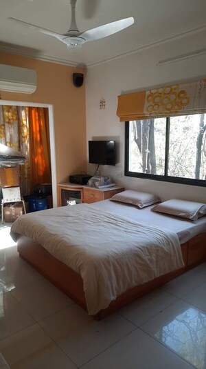 Bedroom in 4 BHK Apartment at The Great Eastern Retreat, Shivajinagar – for Rent