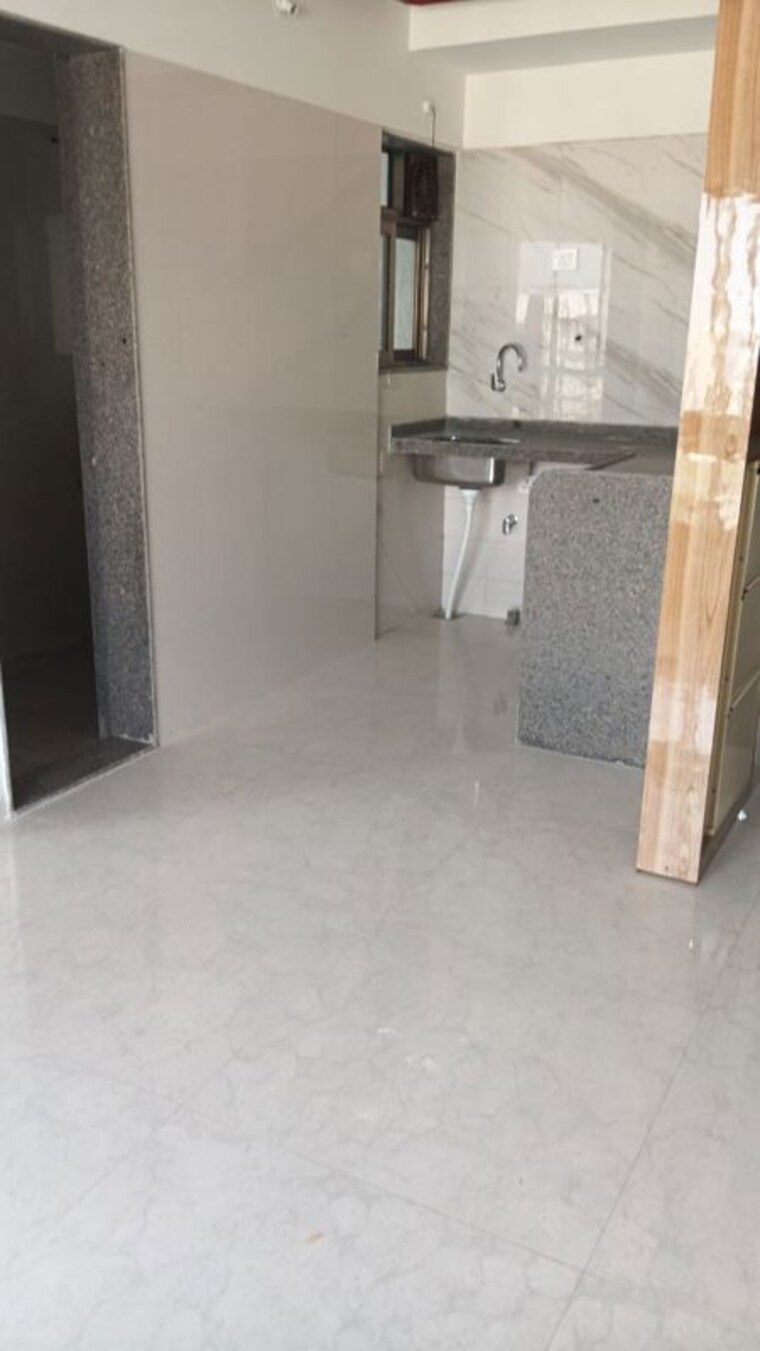 Bathroom, shivalik-bandra-north-gulmohar-avenue 2 Bedroom 644 Sq.Ft. Apartment In Bandra East Mumbai 9700903